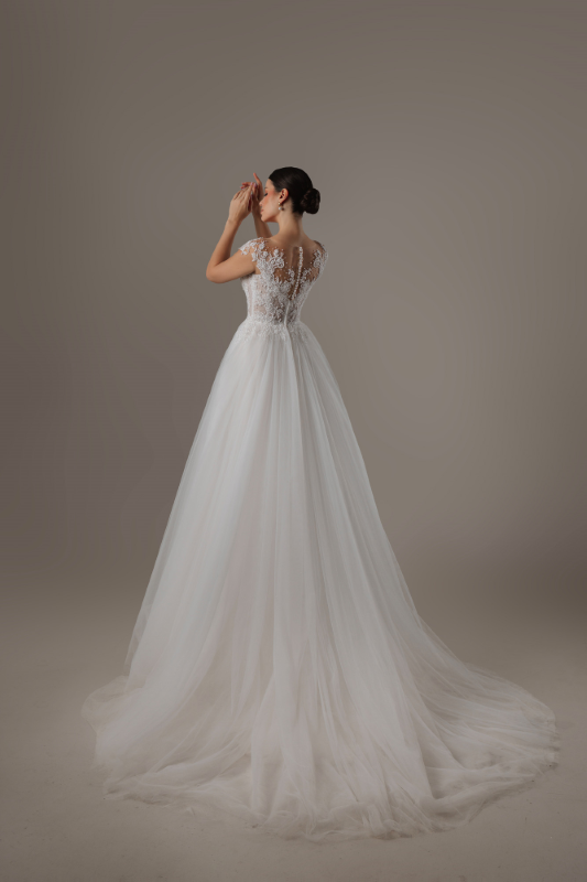 HELEN Fiyatı ve özellikleri