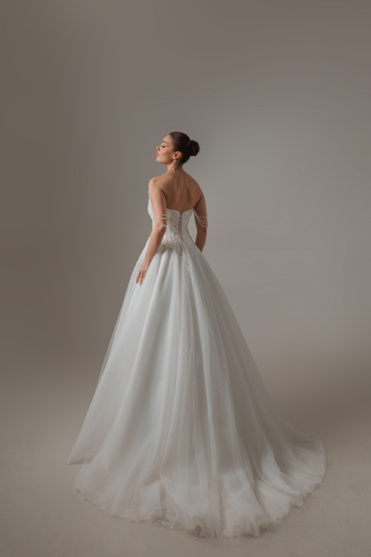 HELEN Fiyatı ve özellikleri