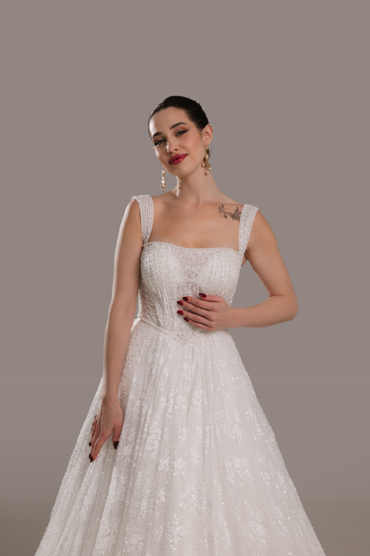 HELEN Fiyatı ve özellikleri