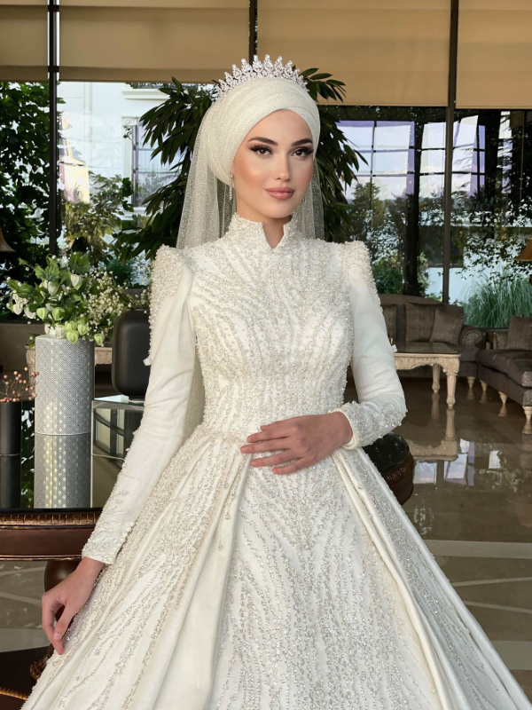 BALL GOWN TYPE Fiyatı ve özellikleri