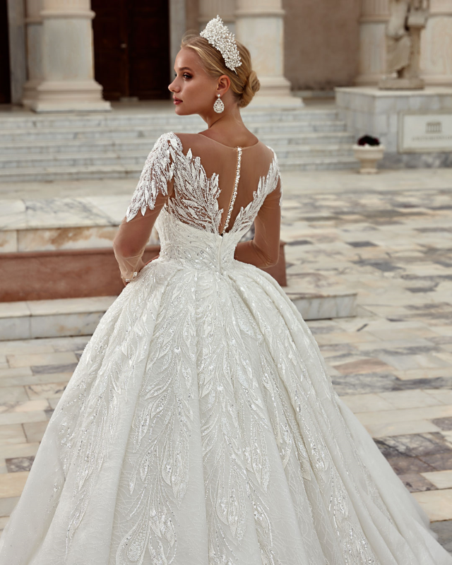 BALL GOWN TYPE Fiyatı ve özellikleri